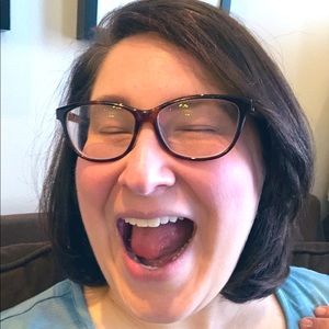 Meet your Posher, Karina